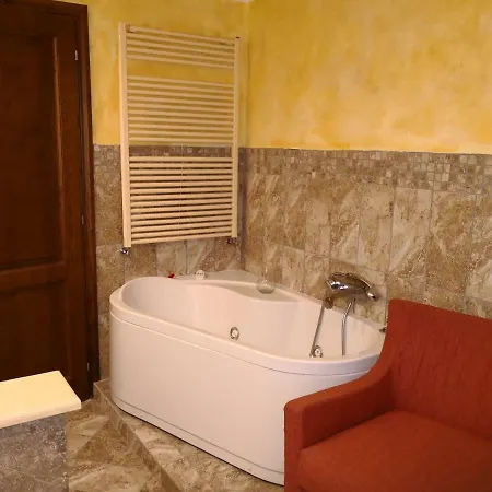 Проживание в семье Casa Lory *